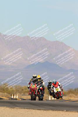 media/Feb-08-2025-CVMA (Sat) [[fcc6d2831a]]/Race 11-Amateur Supersport Open/